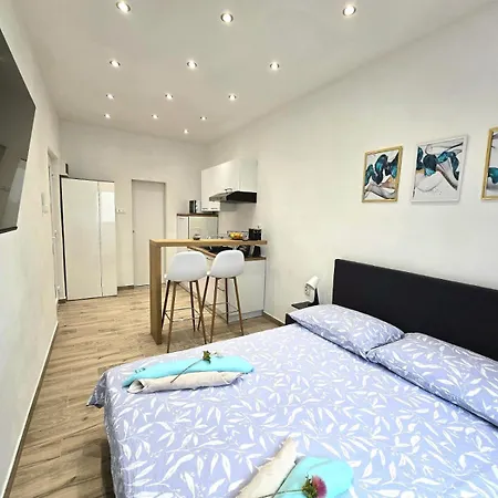 Krnic Apartment *